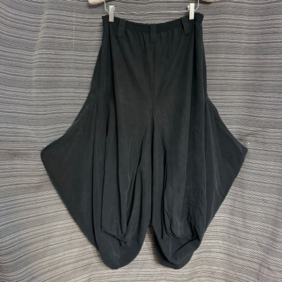 E Lantern Leg/Harem/Gaucho Pants in Black Size 1 (Medium) - Picture 2 of 11